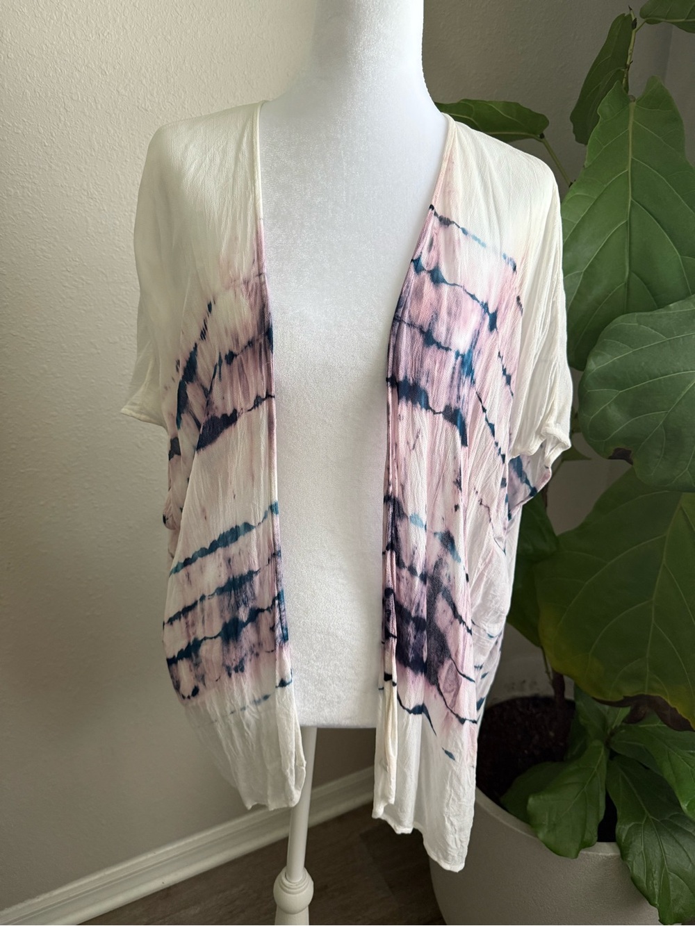 h.i.p. Cream Blouse with Teal Stitch Detail